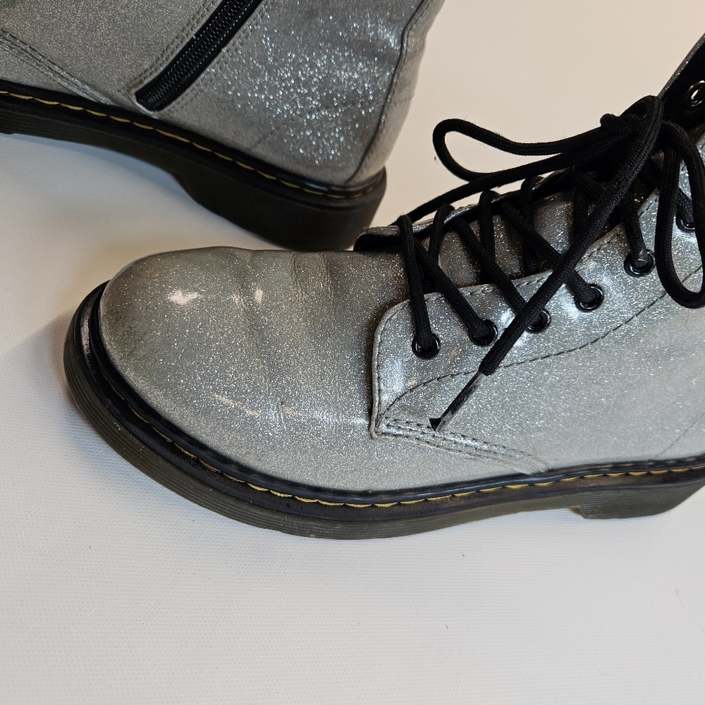 Dr Doc Martens Navy Glitter Zipper J Women’s Boots 1460J JY004 US Size 4Y - Picture 5 of 10